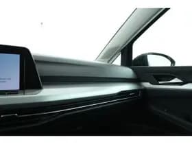 Volkswagen Golf thumbnail 58