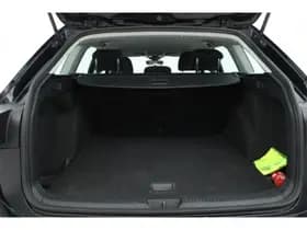 Volkswagen Golf thumbnail 9