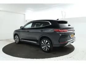 BYD Seal U thumbnail 2
