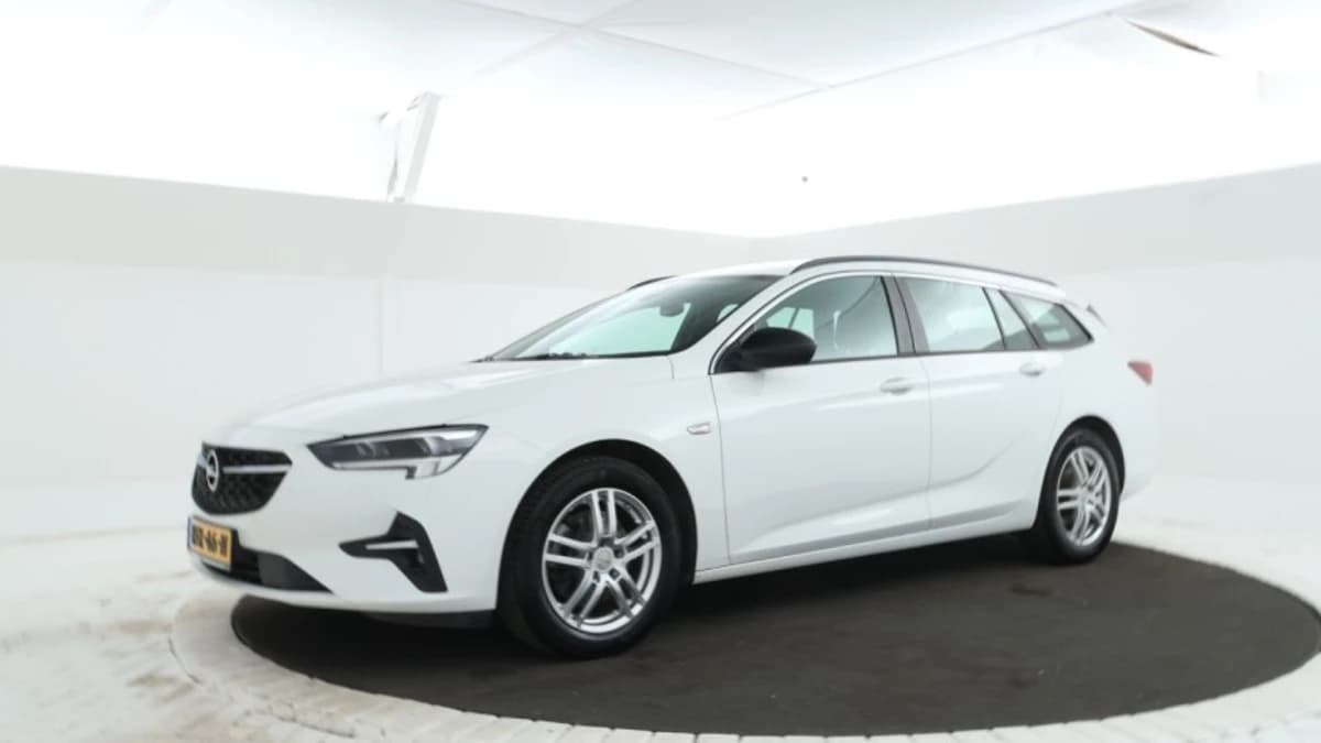 Opel Insignia — foto 1