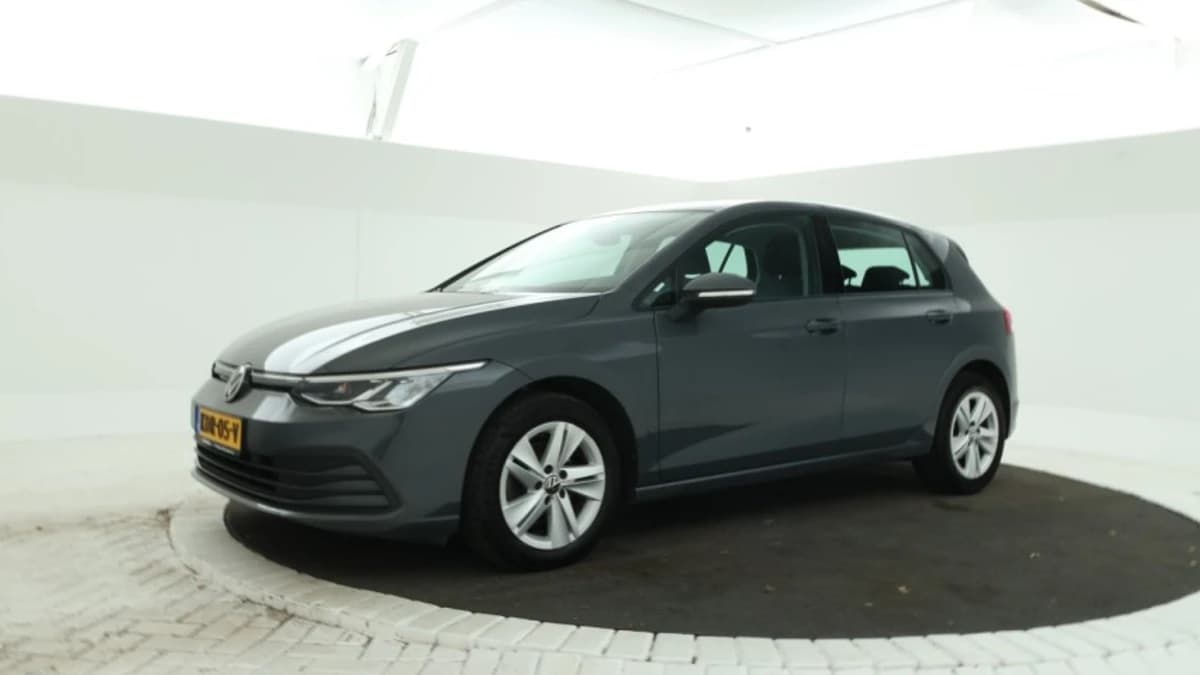 Volkswagen Golf — foto 1