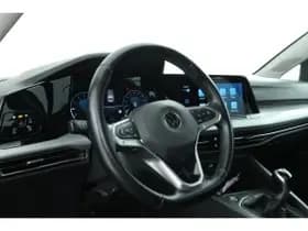 Volkswagen Golf thumbnail 44