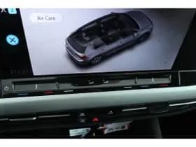 Volkswagen Golf thumbnail 61