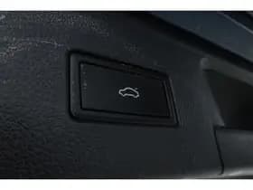 Volkswagen Passat thumbnail 46