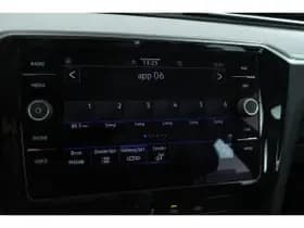 Volkswagen Passat thumbnail 59