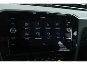 Volkswagen Passat thumbnail 65