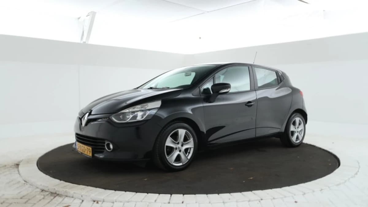 Renault Clio — foto 1