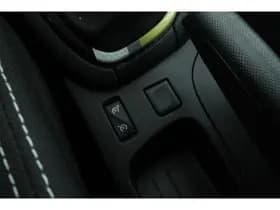 Renault Clio thumbnail 28