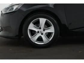Renault Clio thumbnail 36