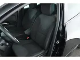 Renault Clio thumbnail 43