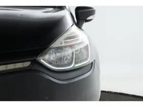 Renault Clio thumbnail 6