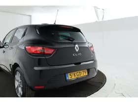 Renault Clio thumbnail 8