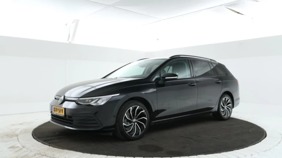 Volkswagen Golf — foto 1