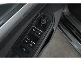 Volkswagen Golf thumbnail 13