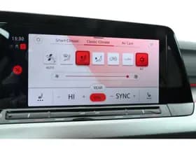 Volkswagen Golf thumbnail 22