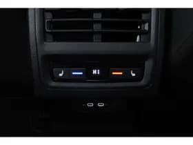 Volkswagen Golf thumbnail 33