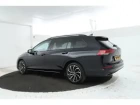 Volkswagen Golf thumbnail 37