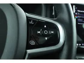 Volvo XC60 thumbnail 23