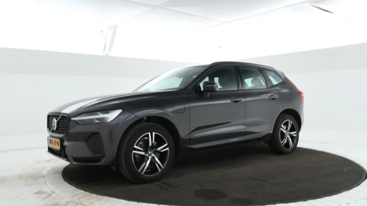 Volvo XC60 — foto 1