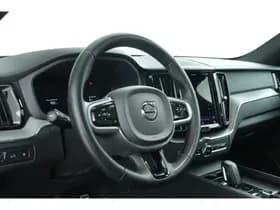 Volvo XC60 thumbnail 9