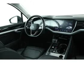 Volkswagen Touareg thumbnail 16