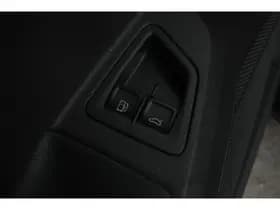 Volkswagen Touareg thumbnail 19