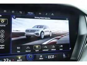 Volkswagen Touareg thumbnail 36