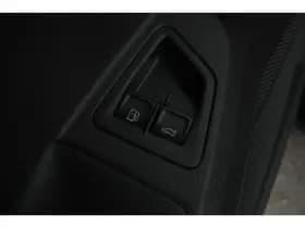 Volkswagen Touareg thumbnail 64