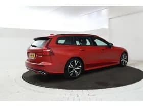 Volvo V60 thumbnail 2
