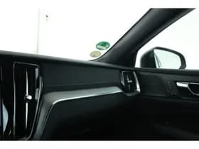 Volvo V60 thumbnail 43