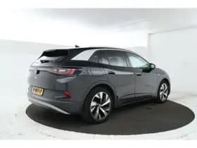 Volkswagen ID.4 thumbnail 2