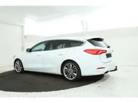Ford Focus thumbnail 3