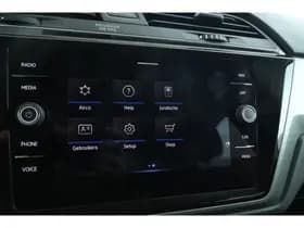 Volkswagen Touran thumbnail 23