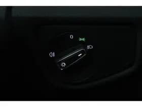Volkswagen Touran thumbnail 48