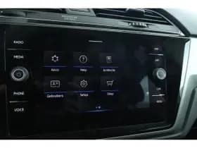 Volkswagen Touran thumbnail 56