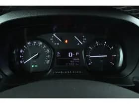 Opel Vivaro thumbnail 17