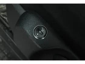 Opel Vivaro thumbnail 41