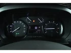 Opel Vivaro thumbnail 45