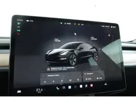 Tesla Model 3 thumbnail 14