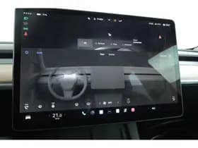 Tesla Model 3 thumbnail 15