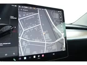 Tesla Model 3 thumbnail 20