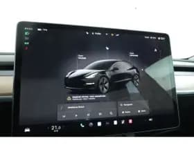 Tesla Model 3 thumbnail 34