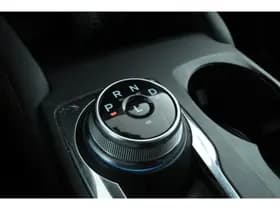 Ford Kuga thumbnail 35