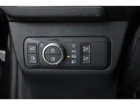 Ford Kuga thumbnail 58