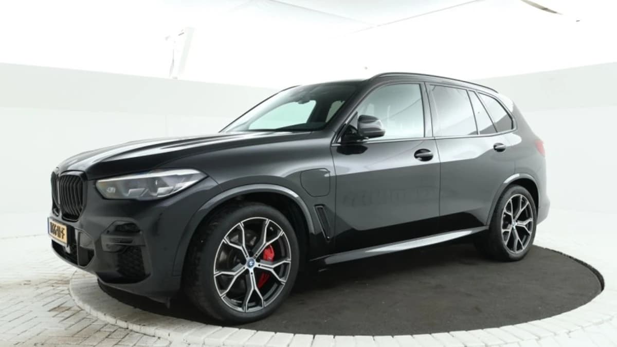 BMW X5 — foto 1