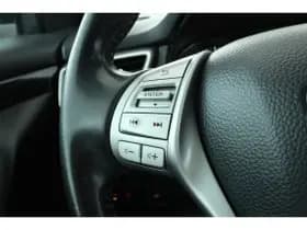 Nissan Qashqai thumbnail 41