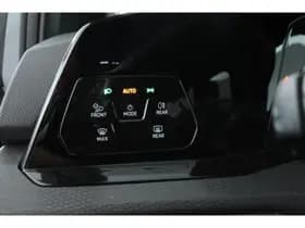 Volkswagen Golf thumbnail 13