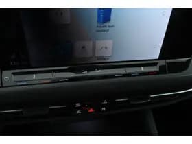 Volkswagen Golf thumbnail 28