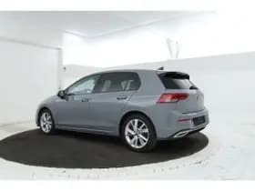 Volkswagen Golf thumbnail 37