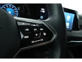 Volkswagen Golf thumbnail 49
